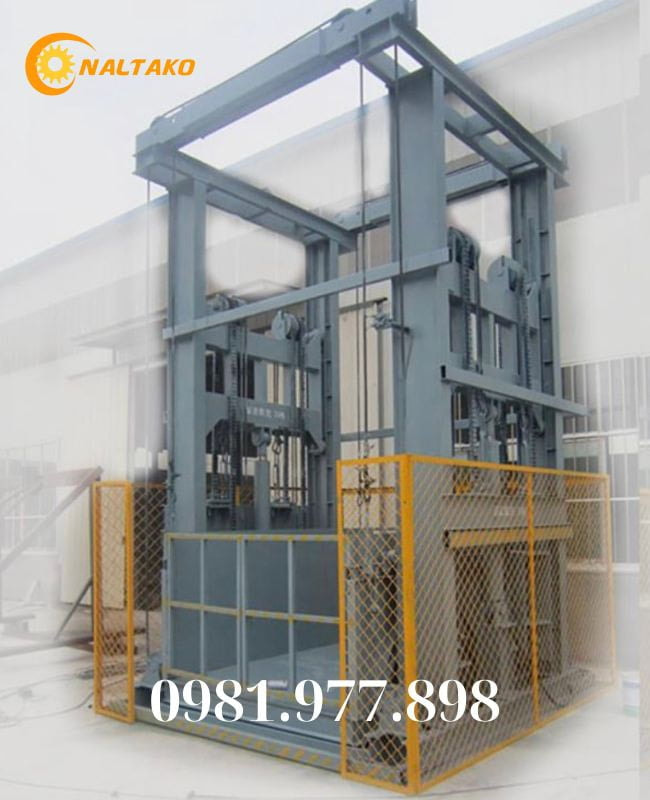 2000kg Goods Lift 3 2000kg Goods Lift 3