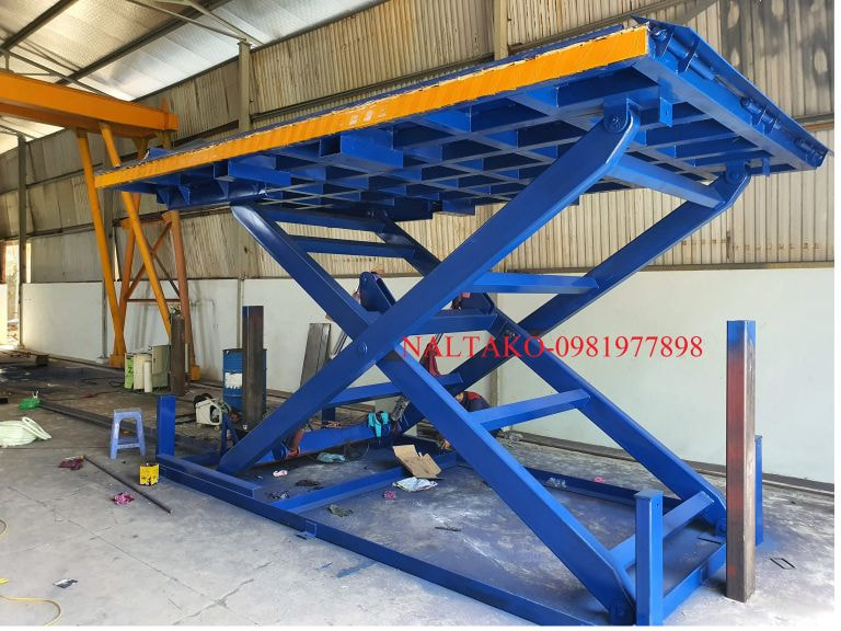 2000kg Lift Table 4 2000kg Lift Table 4