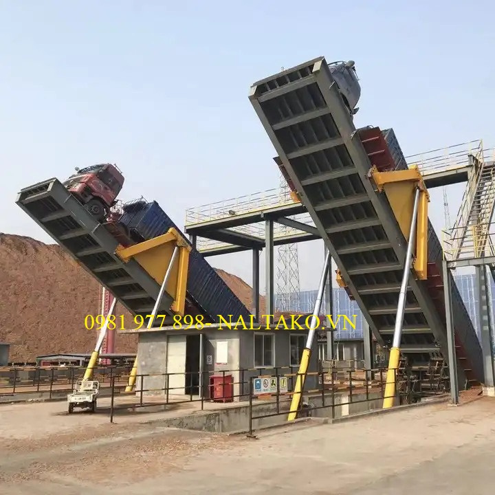 Bàn Nâng Nhập Liệu 150 Tấn 4 Bàn Nâng Nhập Liệu 150 Tấn 4