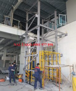 Thang nâng hàng thủy lực tải trọng 1 Tấn 2