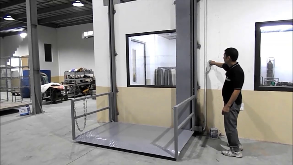 Thang máy tải hàng tải trọng từ 300kg 5000kg