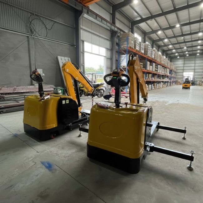 900kg Mini Crane 3 900kg Mini Crane 3