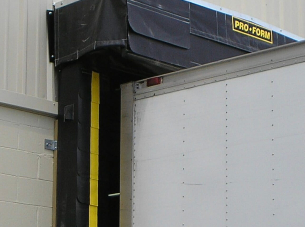 Dock Seals & Shelters