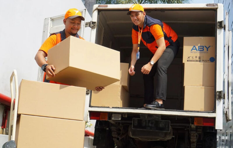 An toàn trong bốc xếp hàng hóa là các biện pháp đảm bảo sức khỏe người lao động, hàng hóa không bị hư hỏng