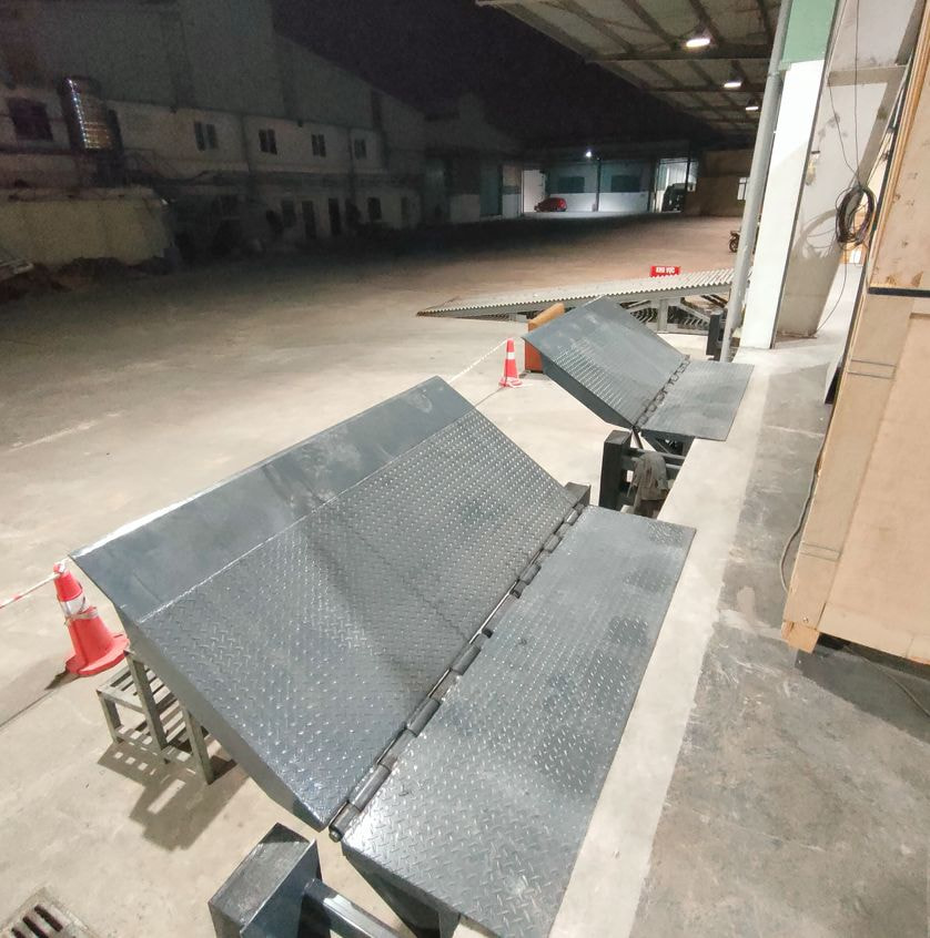 Dock Leveler tại Nội Bài