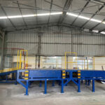 Bàn giao dock leveler kết hợp cầu dẫn xe nâng