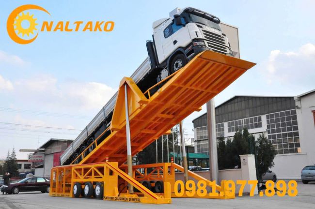 Bàn nâng đổ thức ăn chăn nuôi Bàn nâng đổ thức ăn chăn nuôi