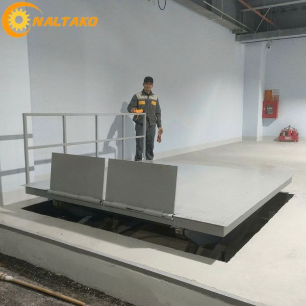 Bàn nâng thủy lực 4 tấn, nâng cao 1.9M 4 Bàn nâng thủy lực 4 tấn, nâng cao 1.9M 4