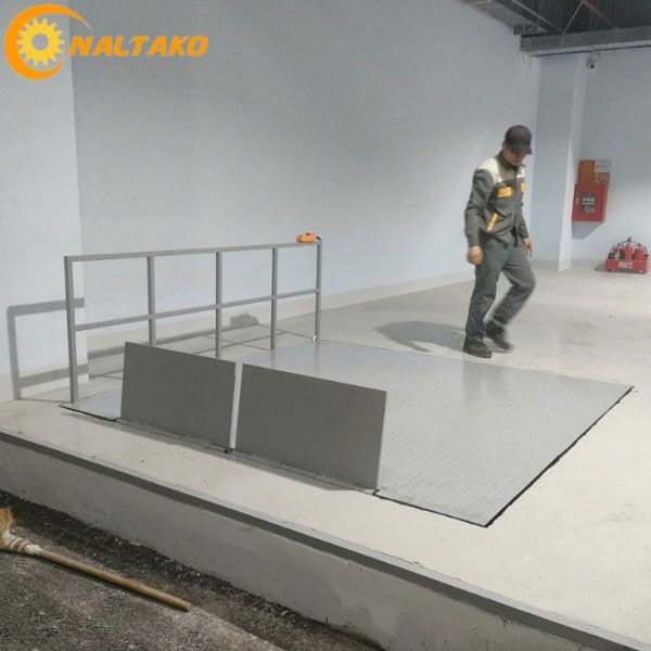 Bàn nâng thủy lực 4 tấn, nâng cao 1.9M 3 Bàn nâng thủy lực 4 tấn, nâng cao 1.9M 3