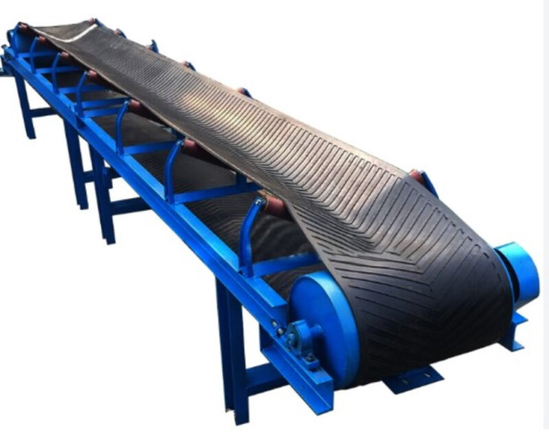 Một số ứng dụng của băng tải cao su lòng máng 