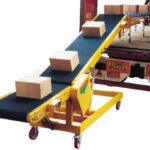 Băng tải chuyển hàng lên container