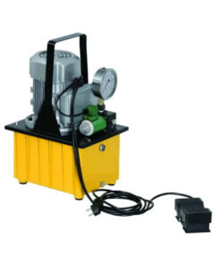 Bơm điện sử dụng động cơ lõi đồng, đảm bảo khả năng vận hành mạnh mẽ