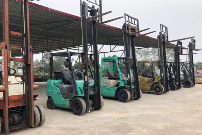 Việc mua xe nâng cũ hay mới phụ thuộc vào ngân sách sử dụng 