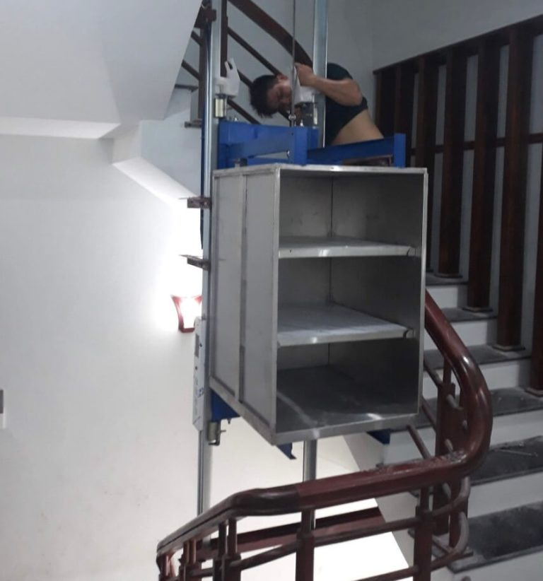 Cargo Lifting Winch 6 Cargo Lifting Winch 6