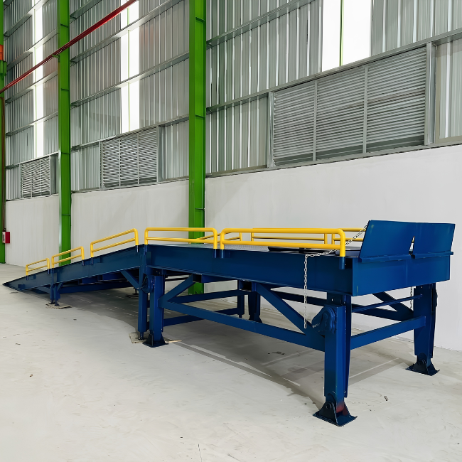 Cầu dẫn xe nâng 6 tấn tiêu chuẩn Cầu dẫn xe nâng 6 tấn tiêu chuẩn