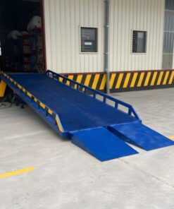 Cầu dẫn xe nâng tải trọng 4 tấn Cầu dẫn xe nâng tải trọng 4 tấn