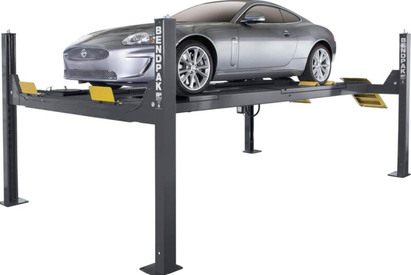 Loại cầu nâng xe ô tô ảnh hưởng đến giá