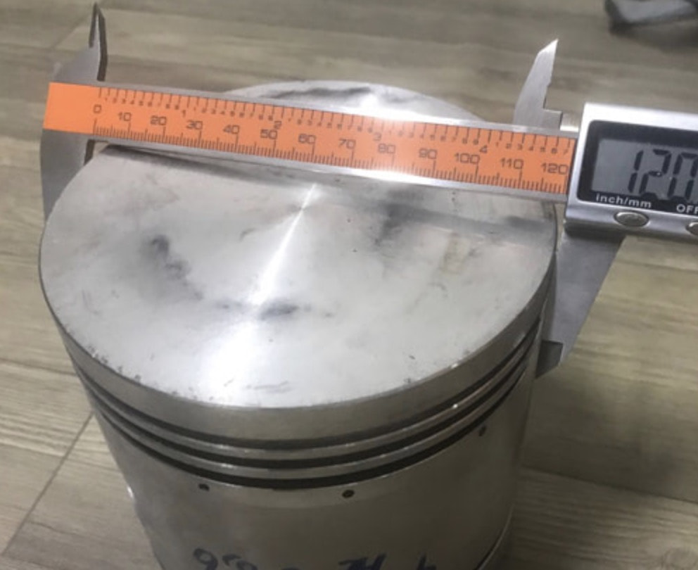Đường kính piston