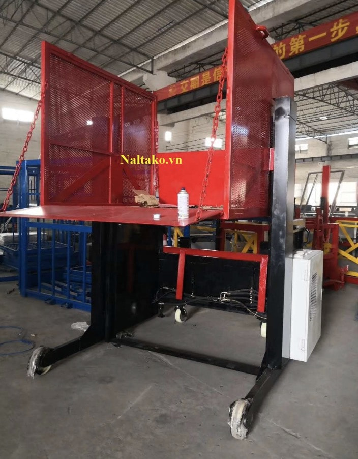 Cầu dẫn được trang bị hệ thống bánh xe