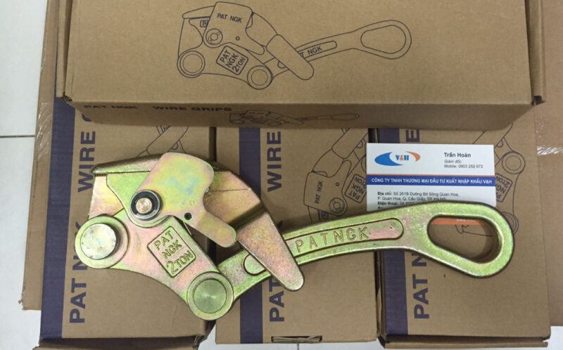 Để sử dụng cóc kẹp cáp an toàn, cần thực hiện đúng kỹ thuật 