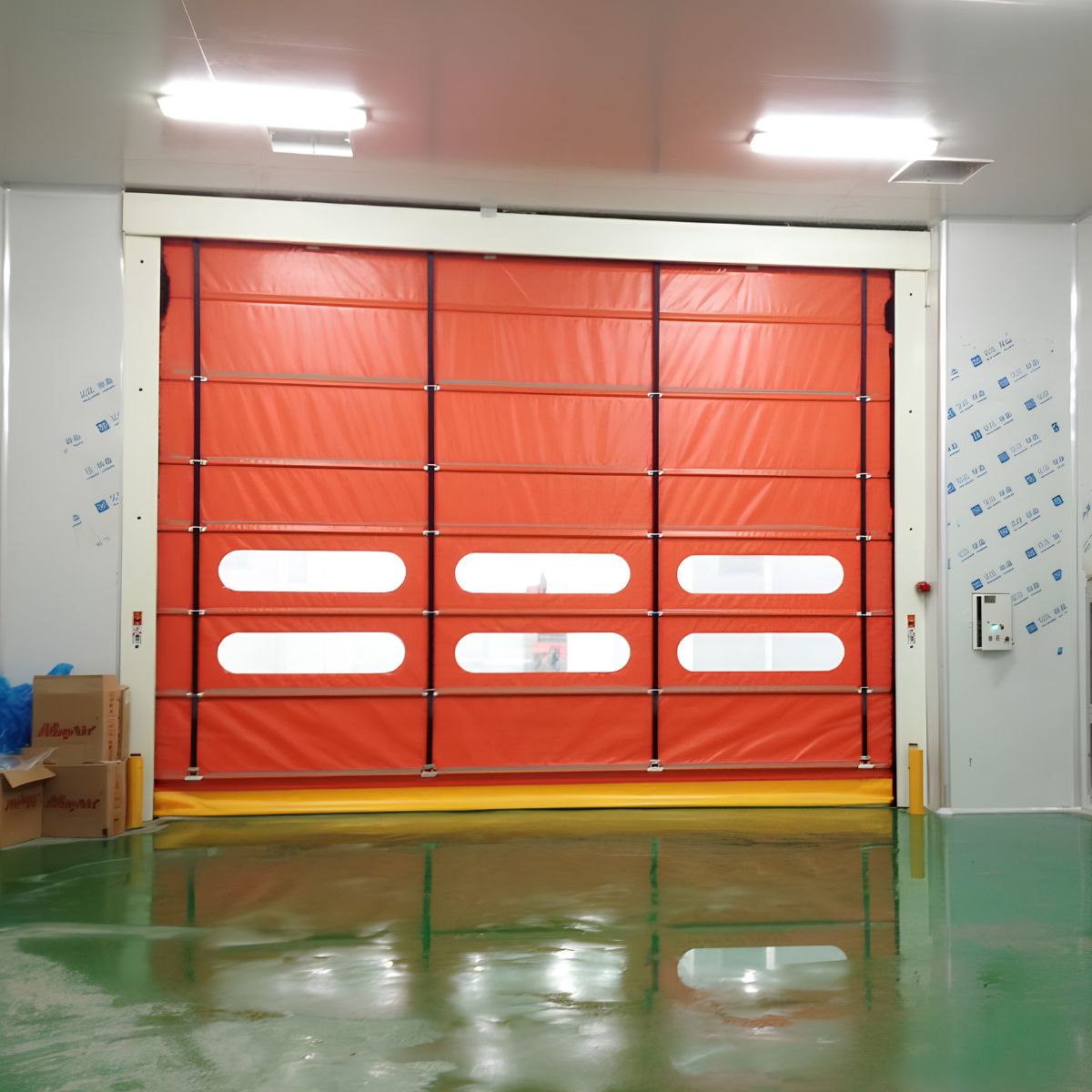 Cửa xếp lớp mở rộng kích thước vượt xa giới hạn của cơ chế cuốn thông thường