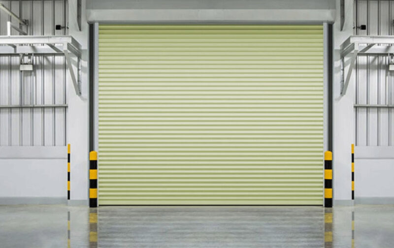 Một số lưu ý khi lắp dặt cửa cuốn sắt 