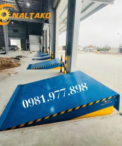 Dock leveler