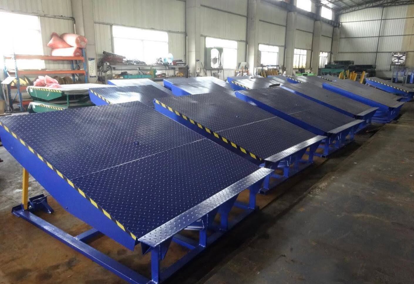 Sàn nâng tải trọng trung bình