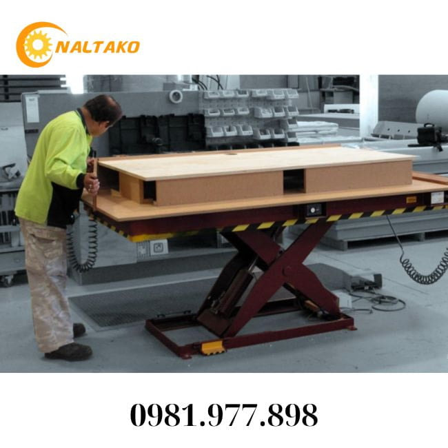 Hydraulic Lift Table for Woodworking Machines Hydraulic Lift Table for Woodworking Machines