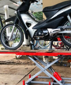 Hydraulic Motorcycle Lift
