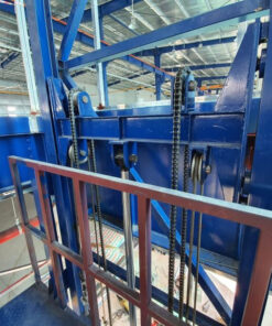 Hydraulic Motorcycle Lift 2