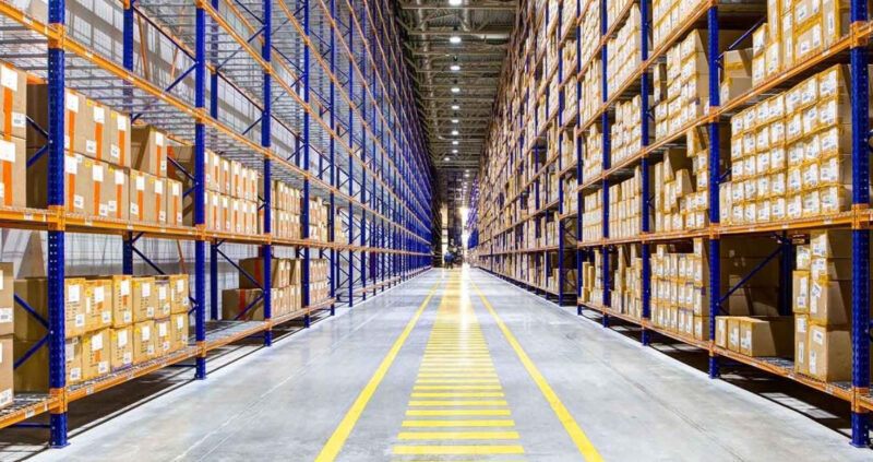 Kho bãi là gì? Kho bãi được thiết kế để lưu trữ và bảo quản hàng hóa