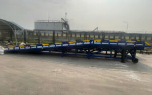 Naltako bàn giao 2 cầu dẫn xe nâng tại Nghệ An