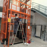 Naltako bàn giao thang nâng hàng tại Core 5