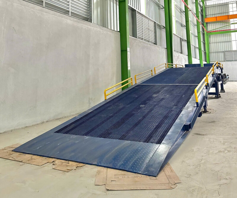 Nên mua cầu dẫn xe nâng cũ hay mới là băn khoăn của nhiều doanh nghiệp 