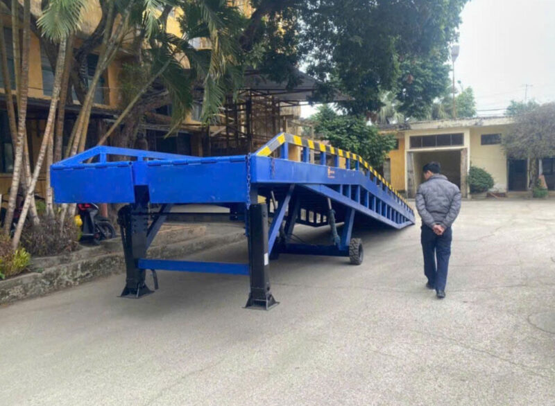 Cầu dẫn xe nâng của Naltako có chính sách bảo hành nên quý khách an tâm khi đặt hàng tại đây 