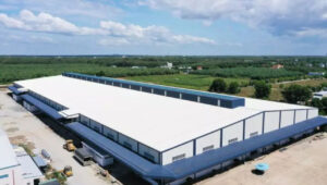 Nhà máy và nhà xưởng