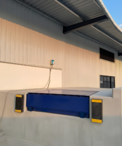 Sàn nâng thủy lực 8 tấn mặt sàn 2x2m 2