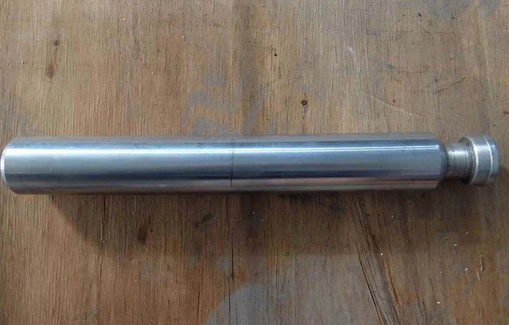 Ty ben bị chảy nhớt gây ảnh hưởng đến quá trình nâng hạ