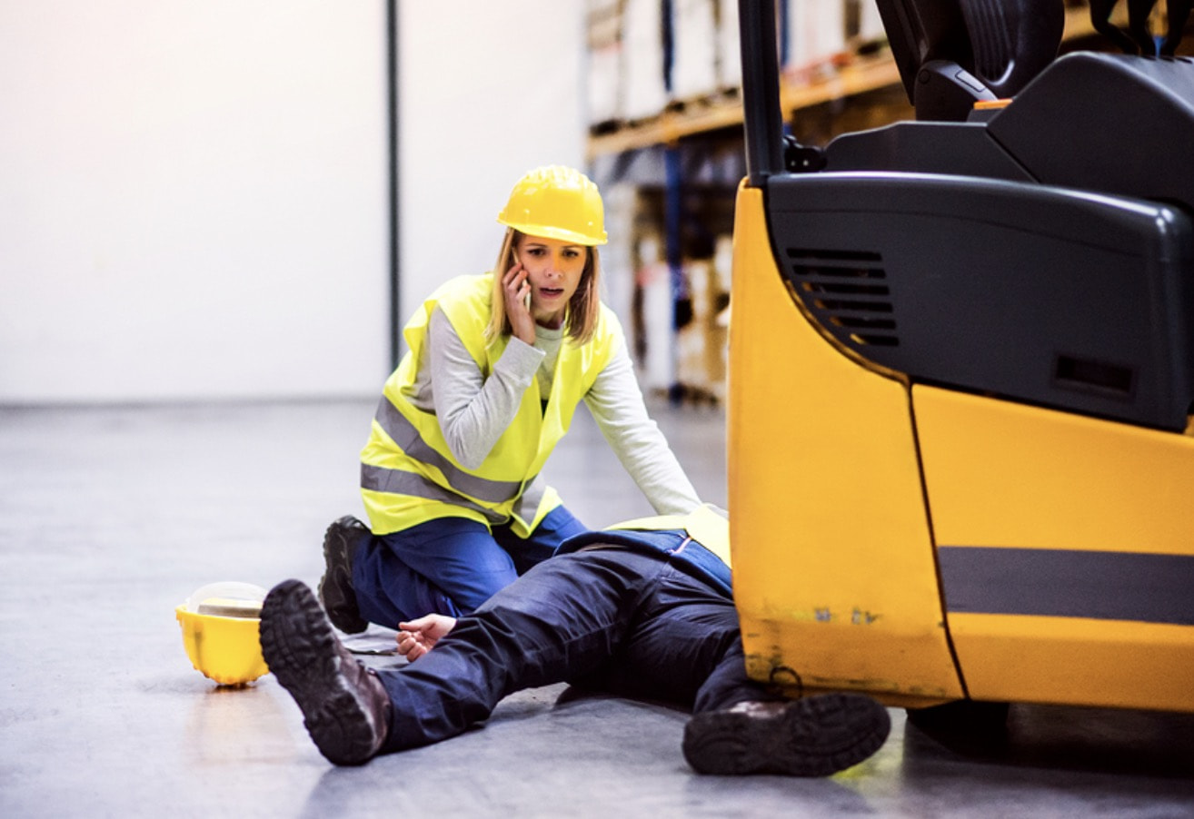 Có nhiều nguyên nhân dẫn đến tai nạn xe nâng