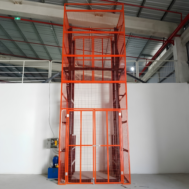 Thang nâng hàng thủy lực tải trọng 1000kg của Naltako được lắp đặt tại công ty Văn Minh