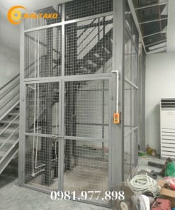 Thang nâng hàng thủy lực