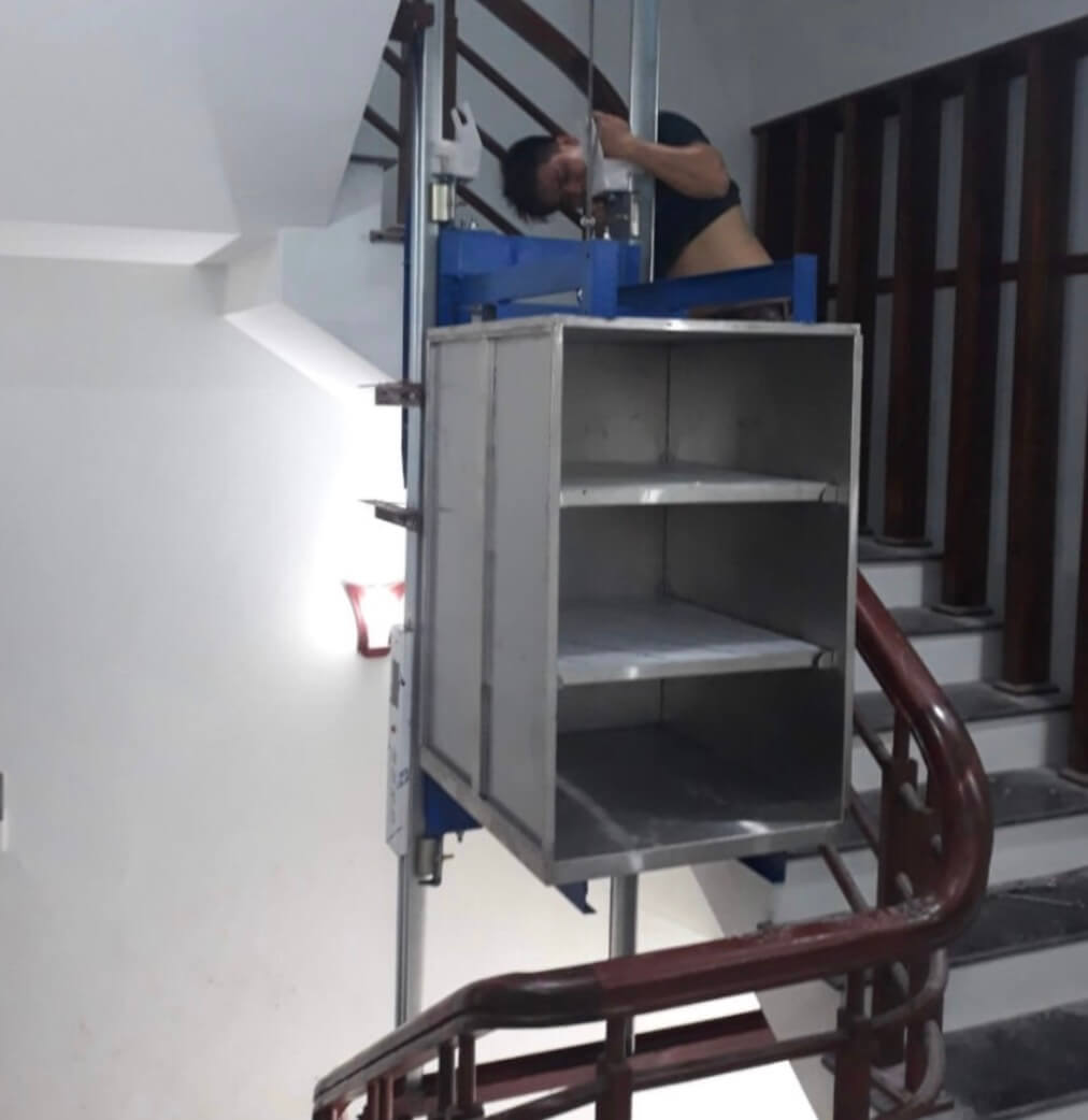 Thang tời hàng tự chế