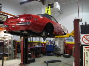 Thanh lý cầu nâng 2 trụ