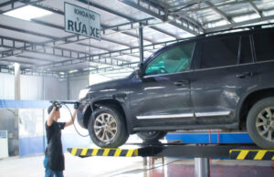 Thanh lý cầu nâng rửa xe ô tô