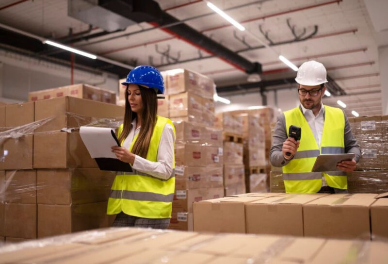 Tiết kiệm chi phí đầu tư kho giúp giải phóng nguồn vốn và doanh nghiệp có thể đầu tư vào các hoạt động khác 