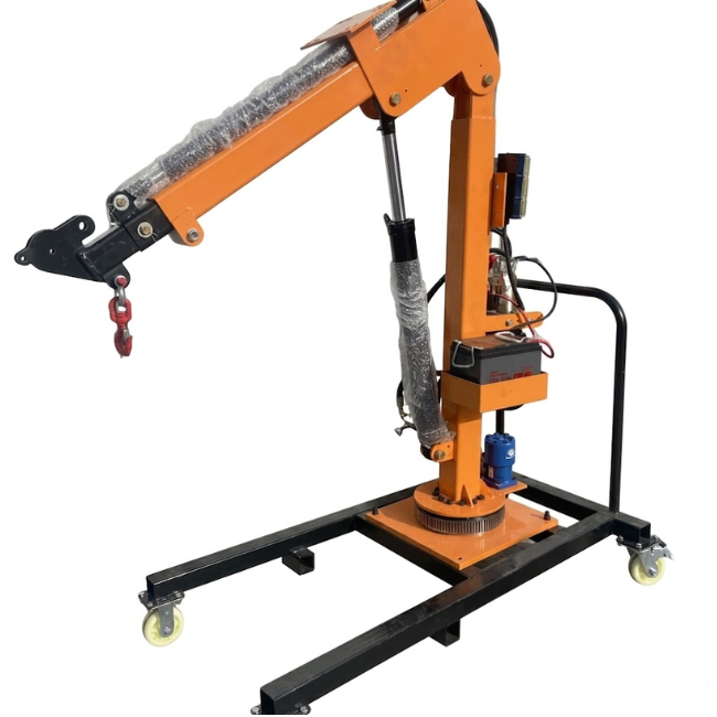 Xe cẩu 2 tấn bán tự hành – xoay 180 độ 4 Xe cẩu 2 tấn bán tự hành – xoay 180 độ 4