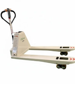 Bánh xe chắc chắn, giúp vượt qua mọi địa hình