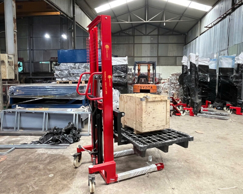 Xe nâng tay cao thủy lực 1 tấn và 2 tấn