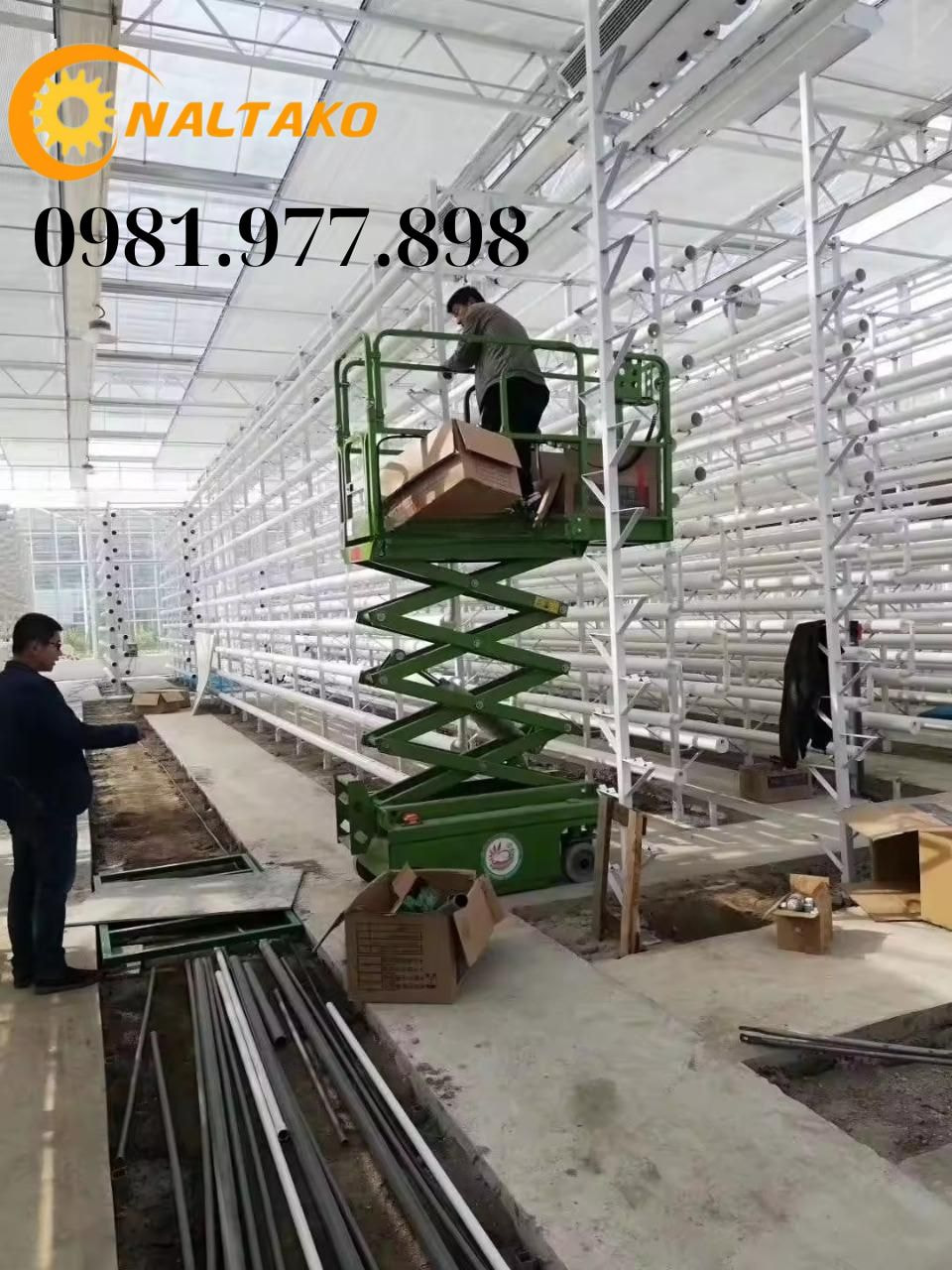 Xe nâng người làm việc trên cao dạng cắt kéo